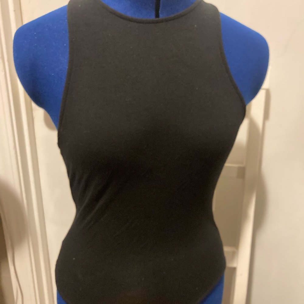 Black sleeveless bodysuit
